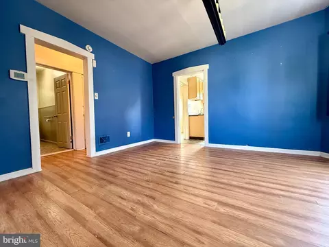Living - 508 Sunset Ave, Maple Shade, NJ 08052 photo 2 of 4