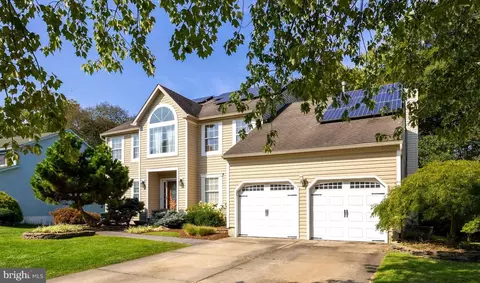 18 Carriage Dr, Mount Holly, NJ 08060