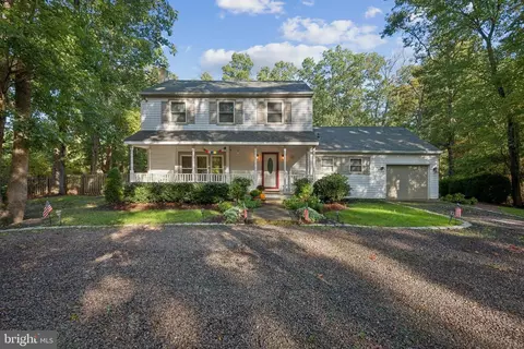 13 Mallard Dr, Tabernacle, NJ 08088