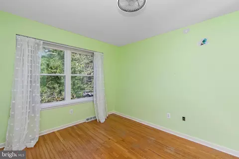 Bedroom - 396 Holly Rd, Marlton, NJ 08053 photo 7 of 7