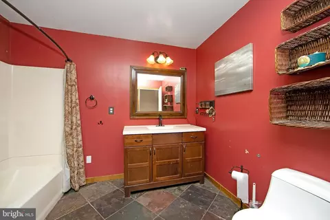 Bath - 396 Holly Rd, Marlton, NJ 08053 photo 5 of 5