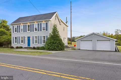 418 Jacobstown Cookstown Rd, Wrightstown, NJ 08562