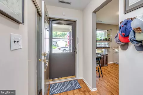 Entry Way - 40 E Oleander Dr, Mount Laurel, NJ 08054 photo 1 of 3