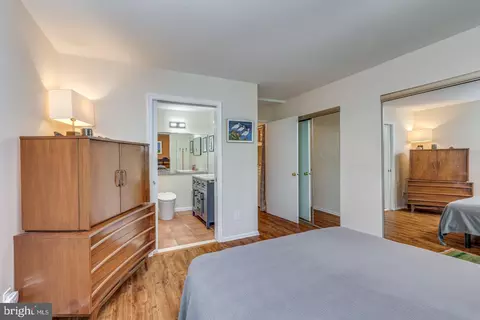 Bedroom - 40 E Oleander Dr, Mount Laurel, NJ 08054 photo 4 of 4