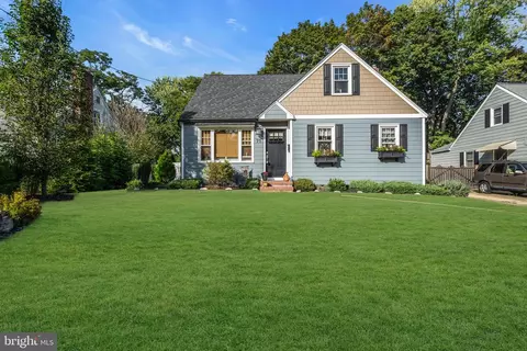 71 Ridgley St, Mount Holly, NJ 08060
