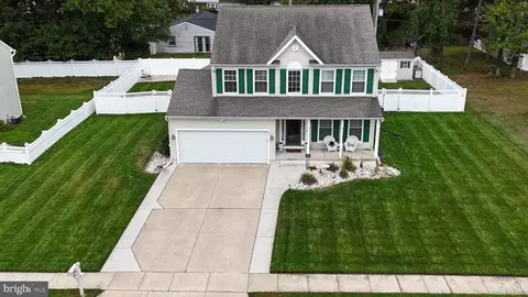 20 Underwood Ct, Burlington, NJ 08016
