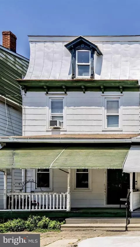 239 Conover St, Burlington, NJ 08016