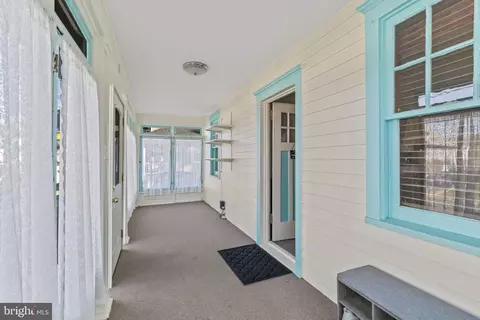 31 S Boulevard Ave, Maple Shade, NJ 08052 photo 4