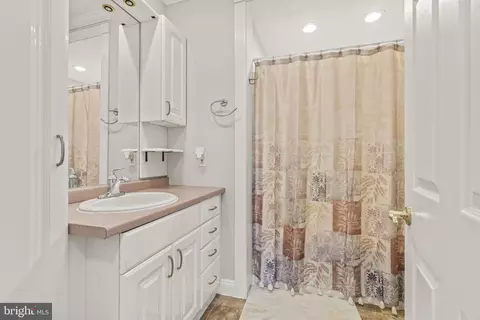 31 S Boulevard Ave, Maple Shade, NJ 08052 photo 20