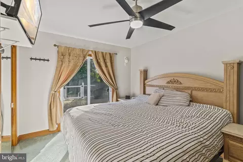 31 S Boulevard Ave, Maple Shade, NJ 08052 photo 23