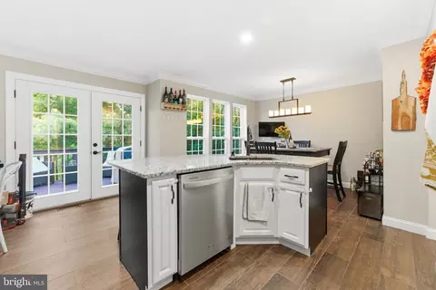 Kitchen - 1 Weatherly Rd, Delran, NJ 08075 photo 5 of 6