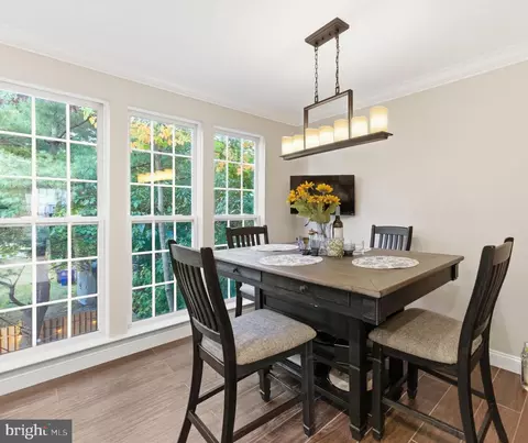 Dining - 1 Weatherly Rd, Delran, NJ 08075 photo 1 of 3