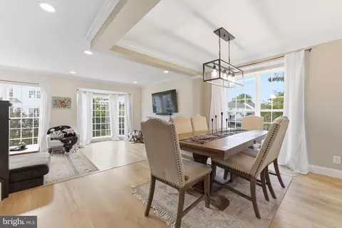 Dining - 1 Weatherly Rd, Delran, NJ 08075 photo 2 of 3