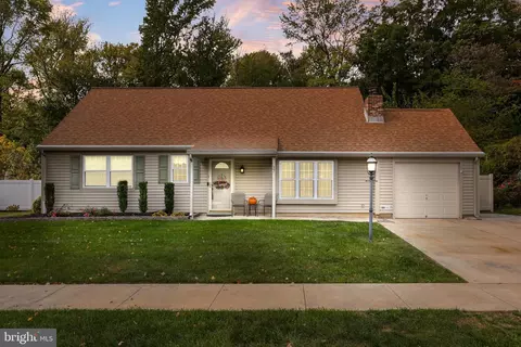 Exterior - 17 Devonshire Dr, Westampton, NJ 08060 photo 7 of 7