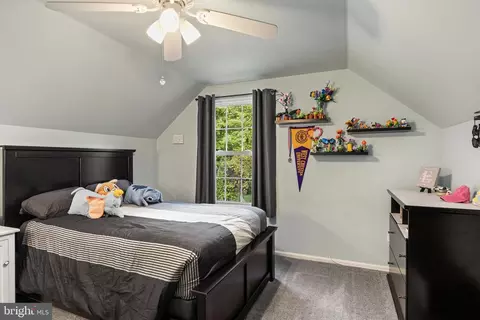 Bedroom - 17 Devonshire Dr, Westampton, NJ 08060 photo 5 of 5