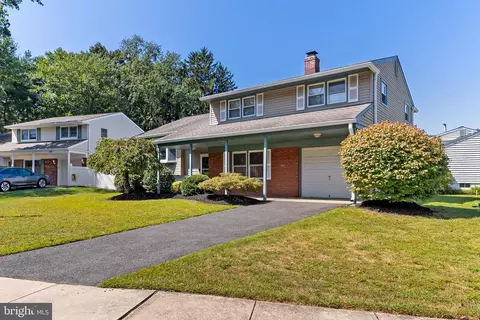 1606 Gordon Rd, Burlington, NJ 08016