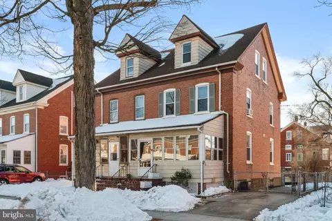 17 4th Ave, Roebling, NJ 08554