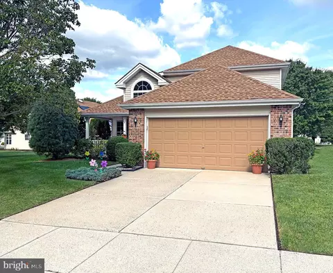 89 Peppergrass Dr S, Mount Laurel, NJ 08054