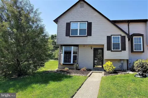 36 Kanabe Dr, Westampton, NJ 08060