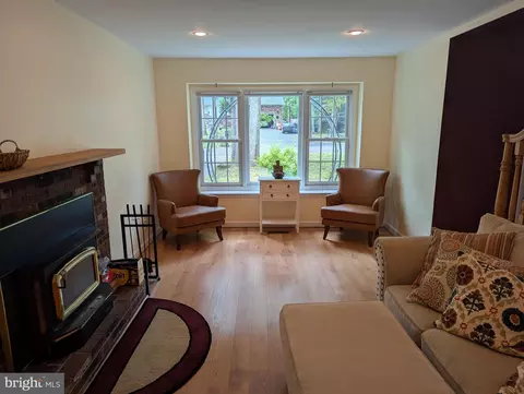 211 Park Ave, Evesham, NJ 08053 photo 18