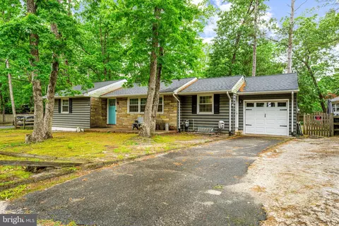 38 Lenape Trl, Medford, NJ 08055