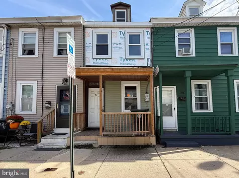 417 York St, Burlington, NJ 08016