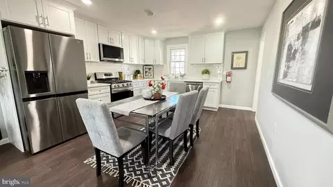 943 Columbus Rd, Burlington, NJ 08016