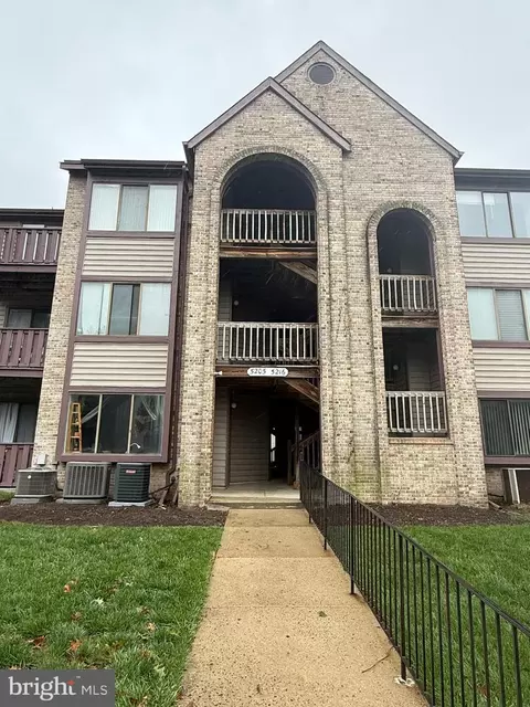 5214 C Aberdeen Dr #C, Mount Laurel, NJ 08054