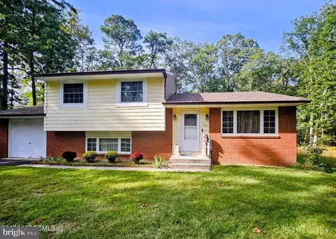 148 Oak Pines Blvd, Pemberton, NJ 08068