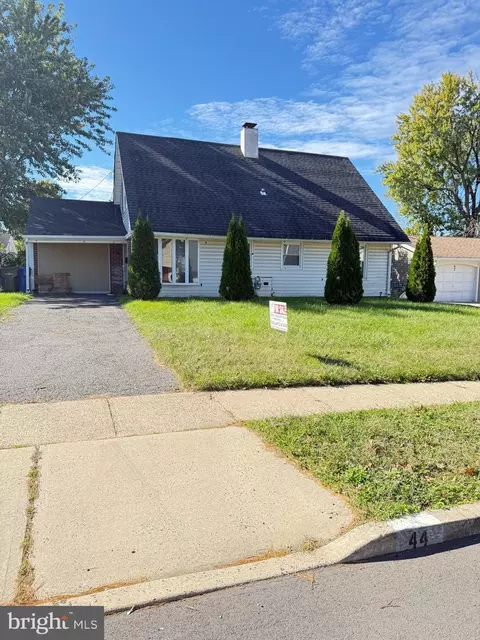 44 Pastoral Ln, Willingboro, NJ 08046