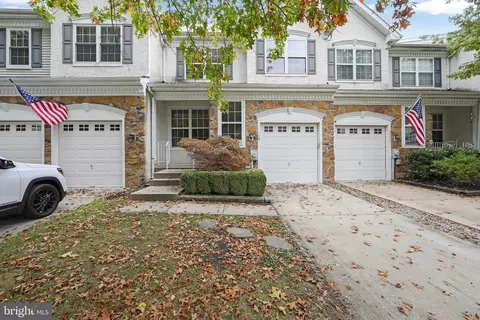 108 Weaver Dr, Marlton, NJ 08053 photo 2
