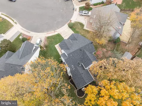 View/Area - 5 Hampton Ct, Mount Laurel, NJ 08054 photo 5 of 7
