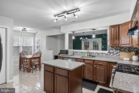 Kitchen - 5 Hampton Ct, Mount Laurel, NJ 08054 photo 1 of 3