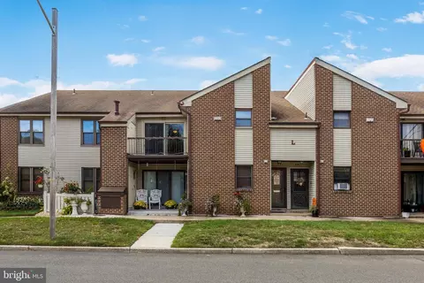 1475 Mount Holly Rd #L2, Beverly, NJ 08010