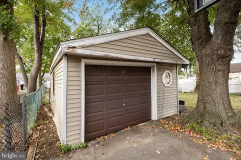 112 S Maple Ave, Maple Shade, NJ 08052 photo 28