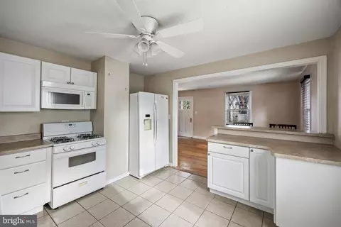 112 S Maple Ave, Maple Shade, NJ 08052 photo 10