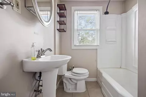 112 S Maple Ave, Maple Shade, NJ 08052 photo 24