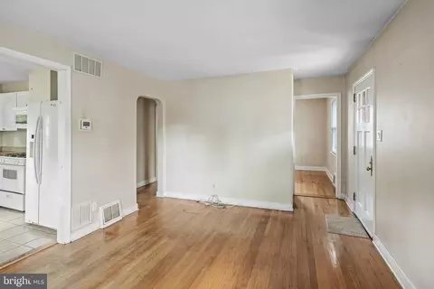 112 S Maple Ave, Maple Shade, NJ 08052 photo 7