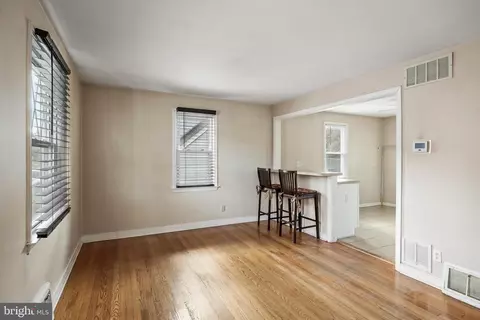 112 S Maple Ave, Maple Shade, NJ 08052 photo 5