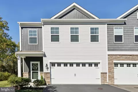 19 Roberta Way, Medford, NJ 08055