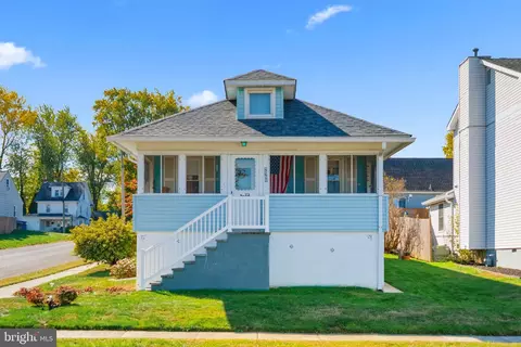226 S Pine Ave, Maple Shade, NJ 08052