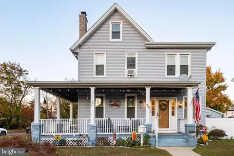 900 Parry Ave, Palmyra, NJ 08065