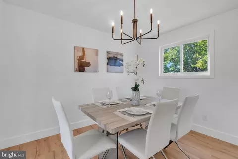 104 E Laurelton Ave, Maple Shade, NJ 08052 photo 11