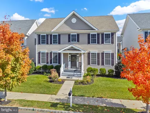 36 Brookdale Way, Chesterfield, NJ 08515