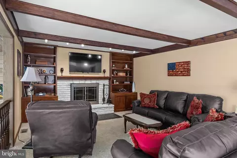 Living - 1 Sawmill Rd, Tabernacle, NJ 08088 photo 2 of 2