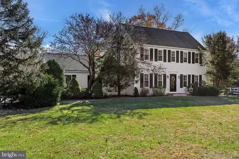 Exterior - 1 Sawmill Rd, Tabernacle, NJ 08088 photo 1 of 15