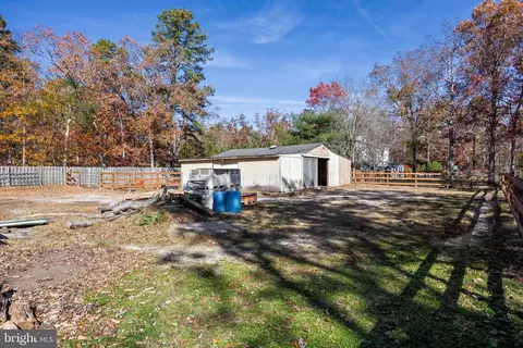 Exterior - 1 Sawmill Rd, Tabernacle, NJ 08088 photo 12 of 15