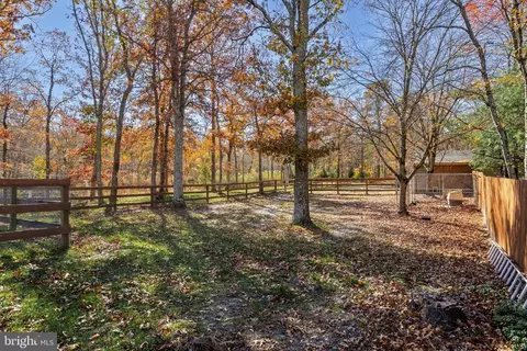 Exterior - 1 Sawmill Rd, Tabernacle, NJ 08088 photo 11 of 15