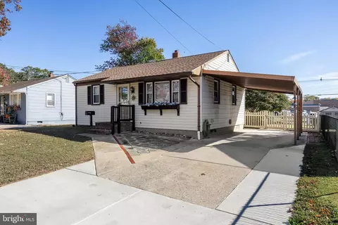 327 S Coles Ave, Maple Shade, NJ 08052