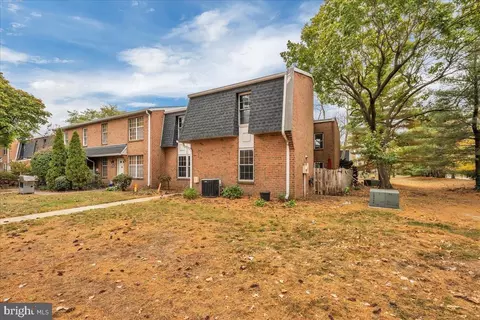 2126 Harbour Dr #2126, Palmyra, NJ 08065